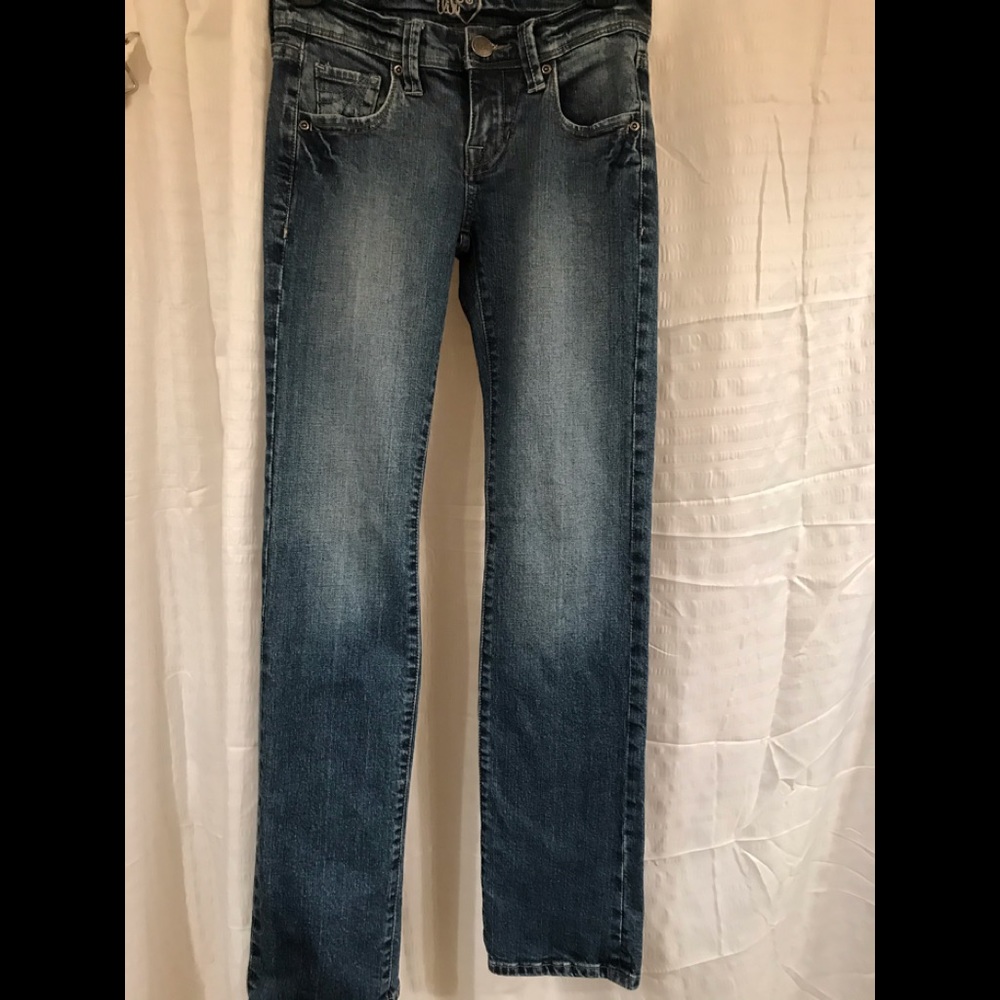 Ilir Jeans
